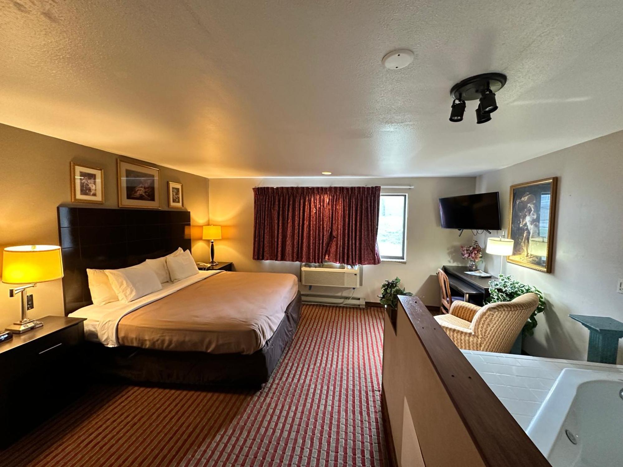 Rodeway Inn & Suites Madison East Exterior foto